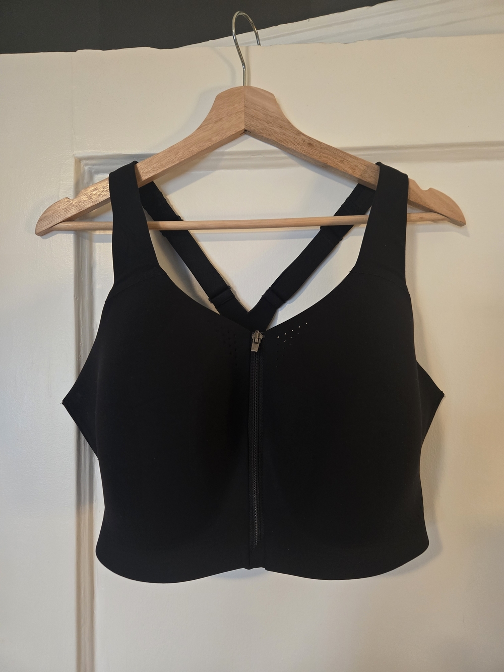 VSX Featherweight Max Front-Close Sports Bra